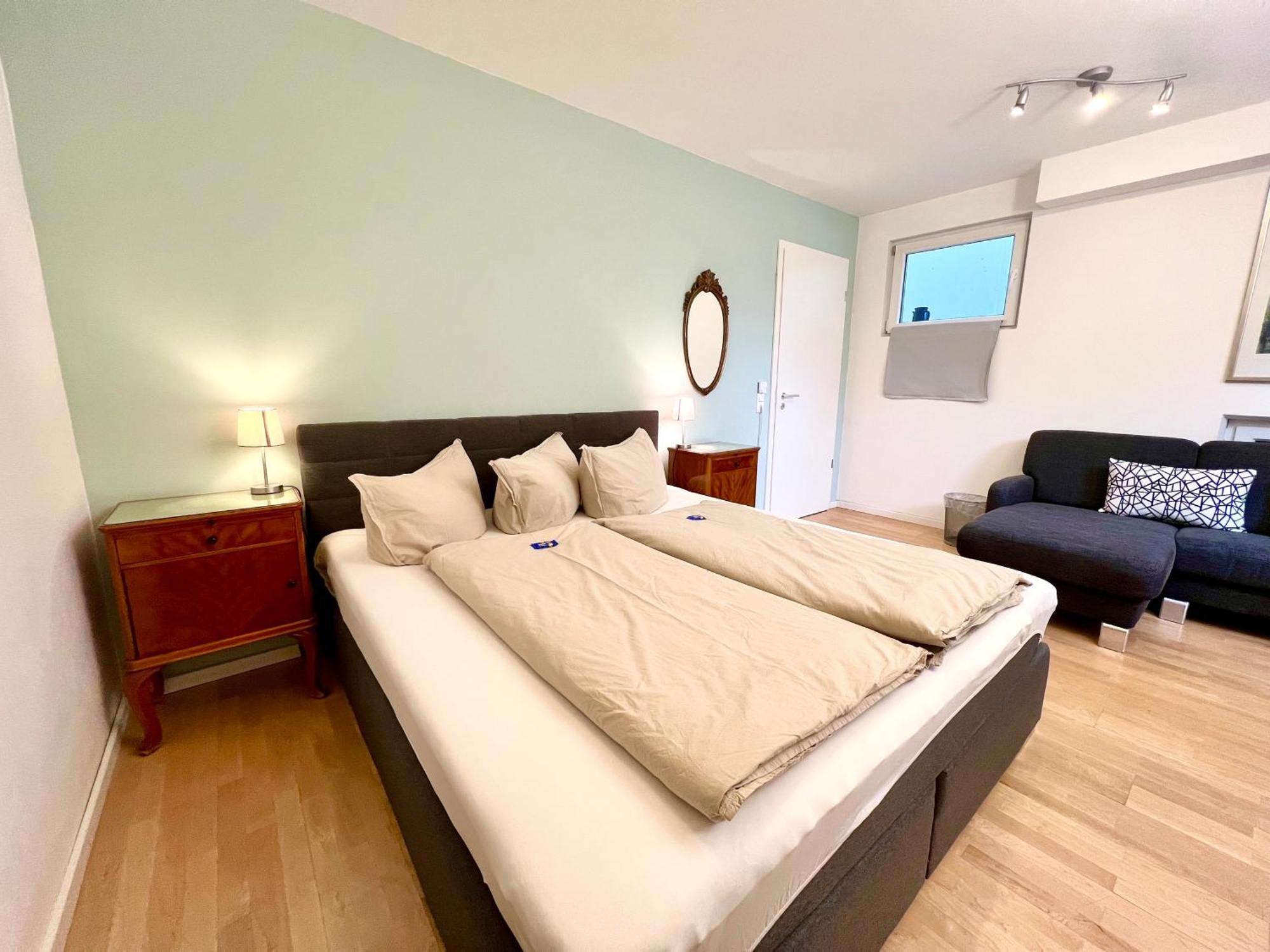 privates Doppelzimmer mit separatem Eingang Utting am Ammersee Exterior foto