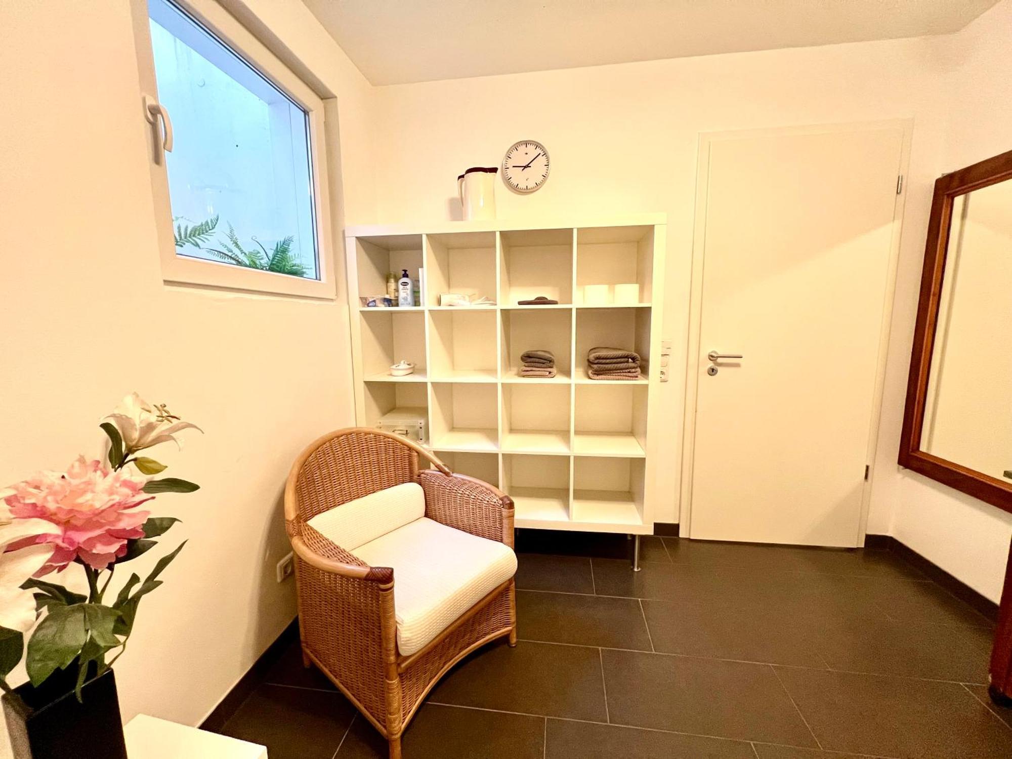 privates Doppelzimmer mit separatem Eingang Utting am Ammersee Exterior foto